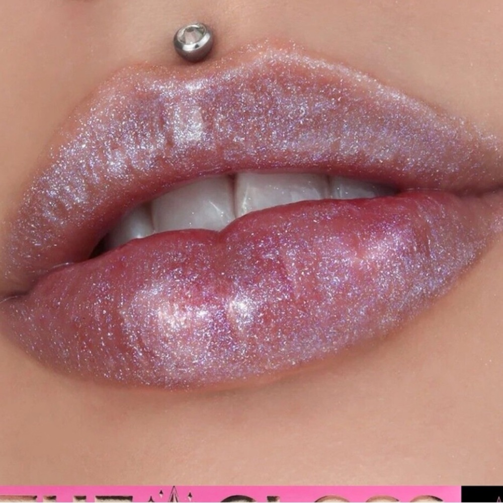 Jeffree Star sequin glass